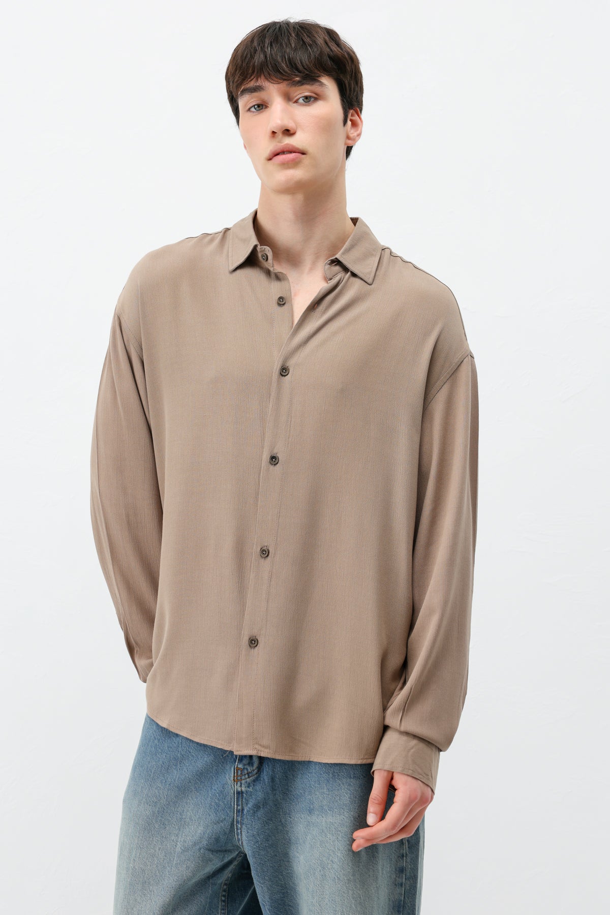 Hafif Dokulu Oversize Gömlek Vizon
