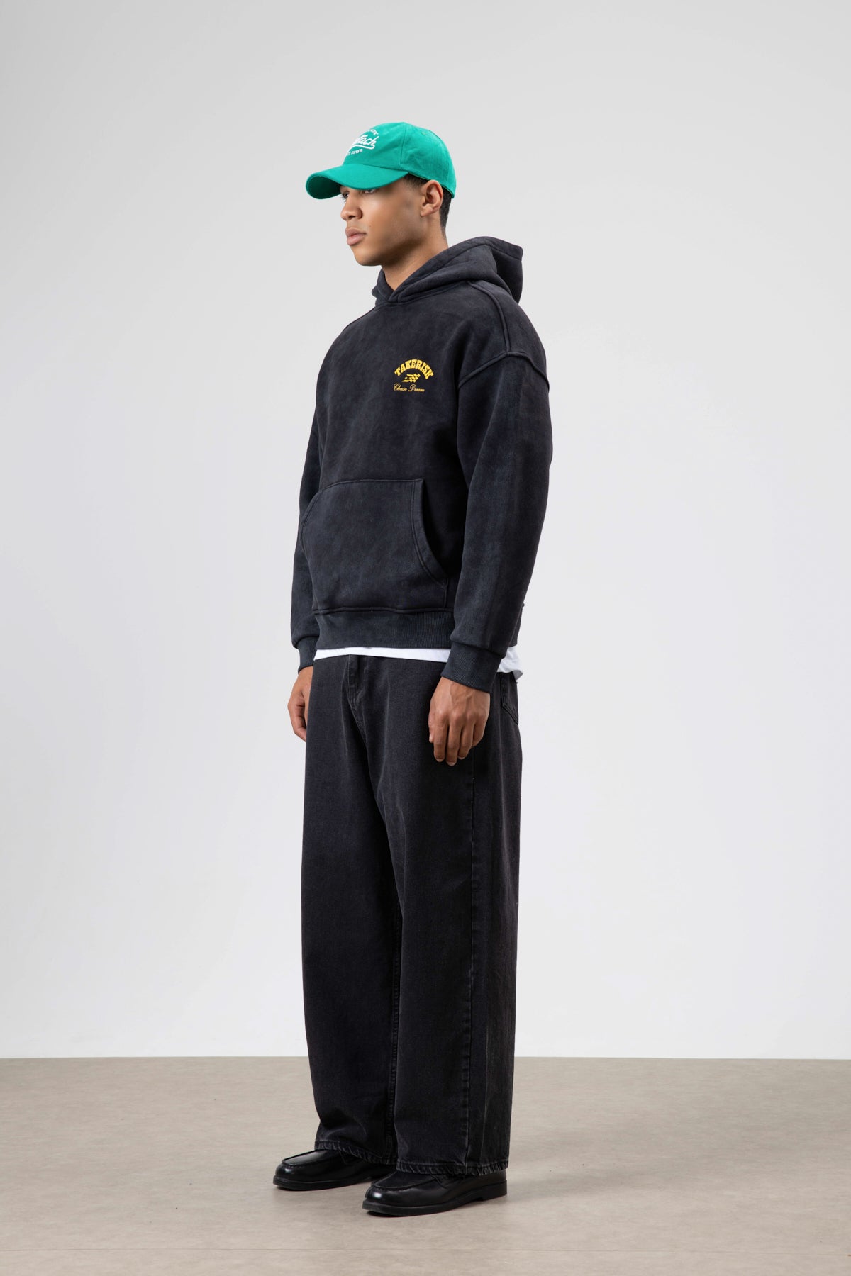 Oversize Yıkamalı Boxy Fit Kapüşonlu Sweatshirt Siyah