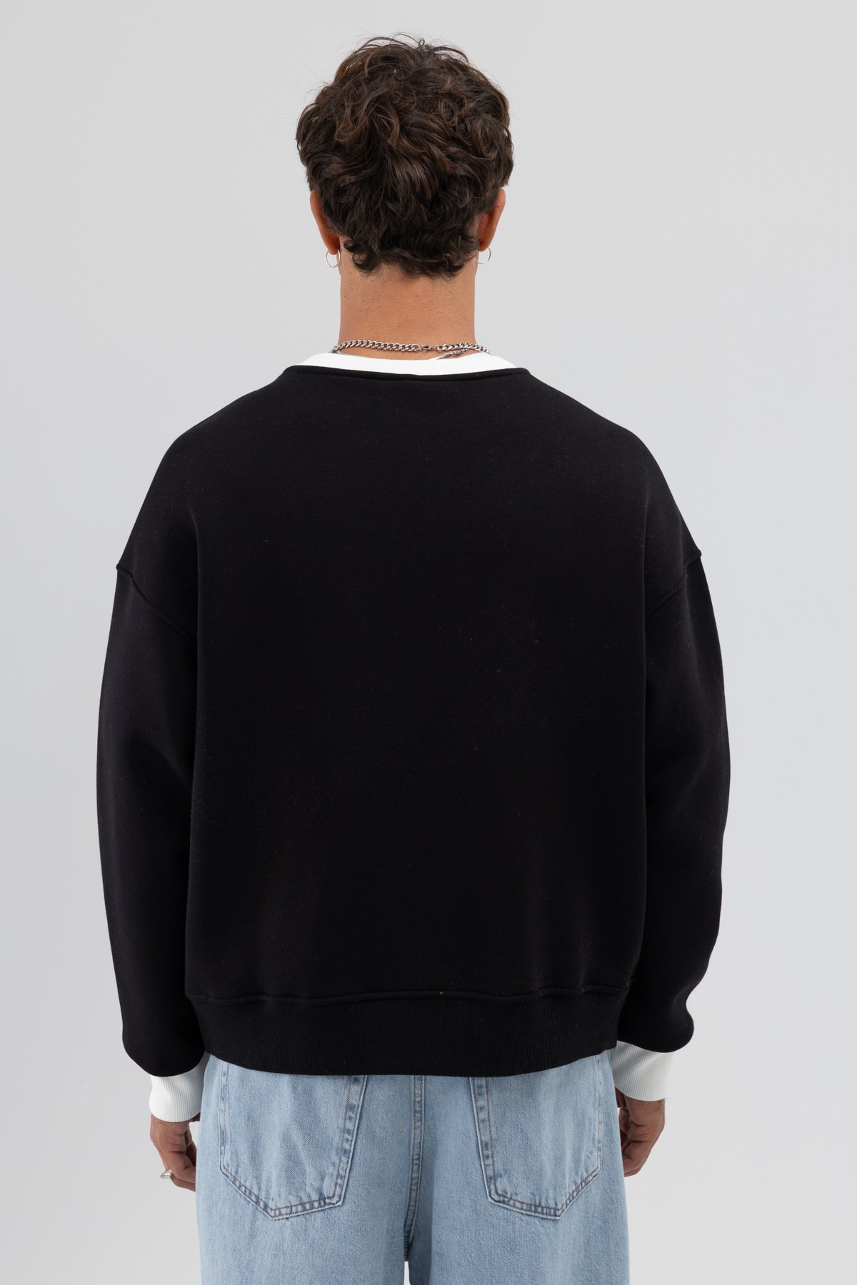 Bisiklet Yaka Cep Detaylı Oversize Sweatshirt Siyah