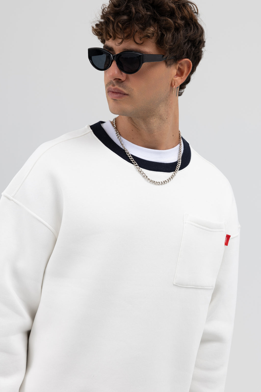 Bisiklet Yaka Cep Detaylı Oversize Sweatshirt Ekru