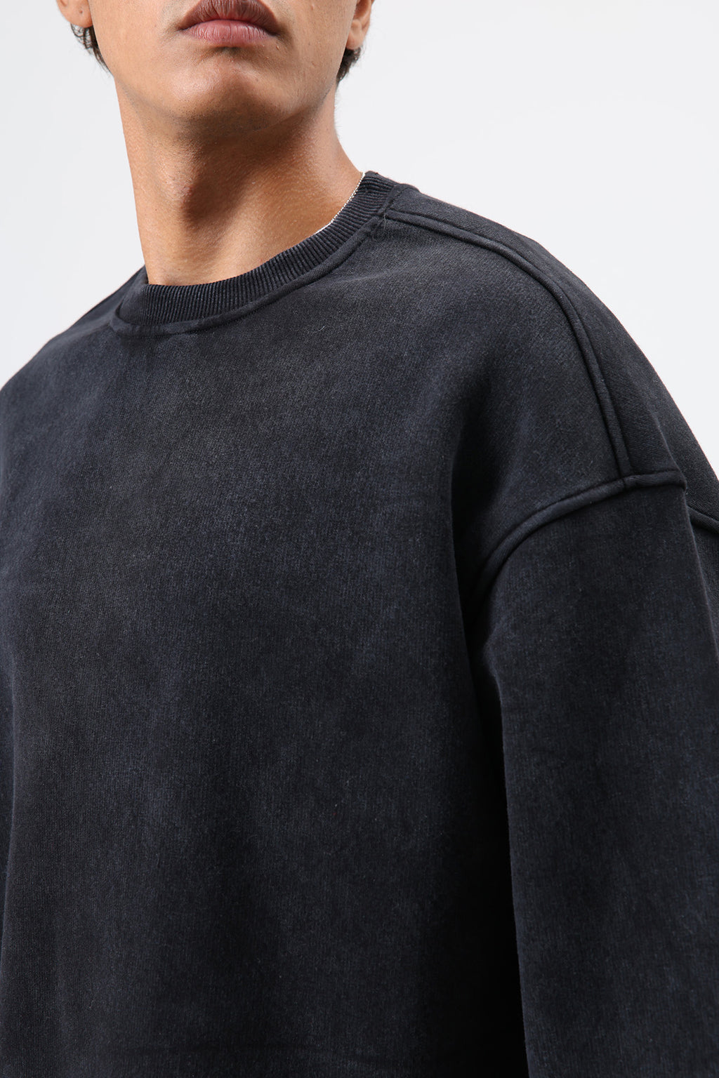 Basic Oversize Yıkamalı Sweatshirt Siyah