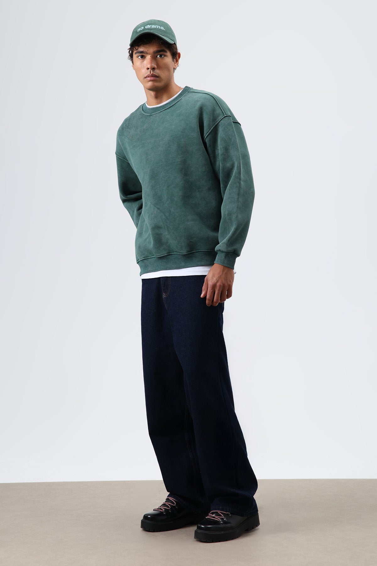 Basic Oversize Yıkamalı Sweatshirt Nefti