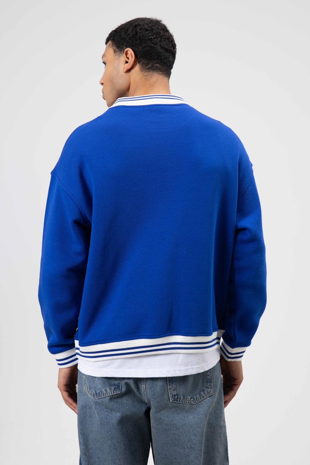 Oversize Yaka Nakış Detaylı Sweatshirt Saks