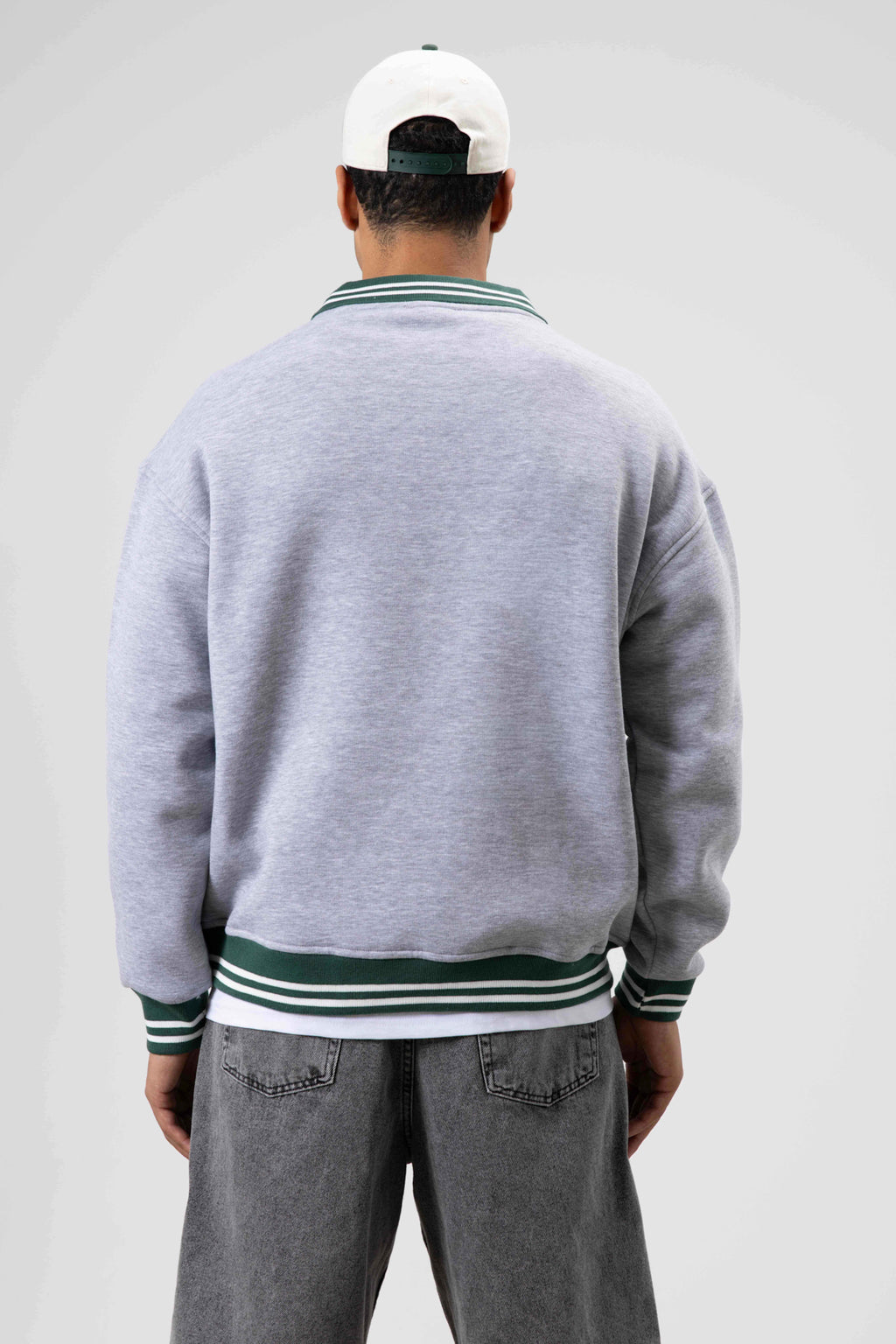 Oversize Yaka Nakış Detaylı Sweatshirt Gri Melanj