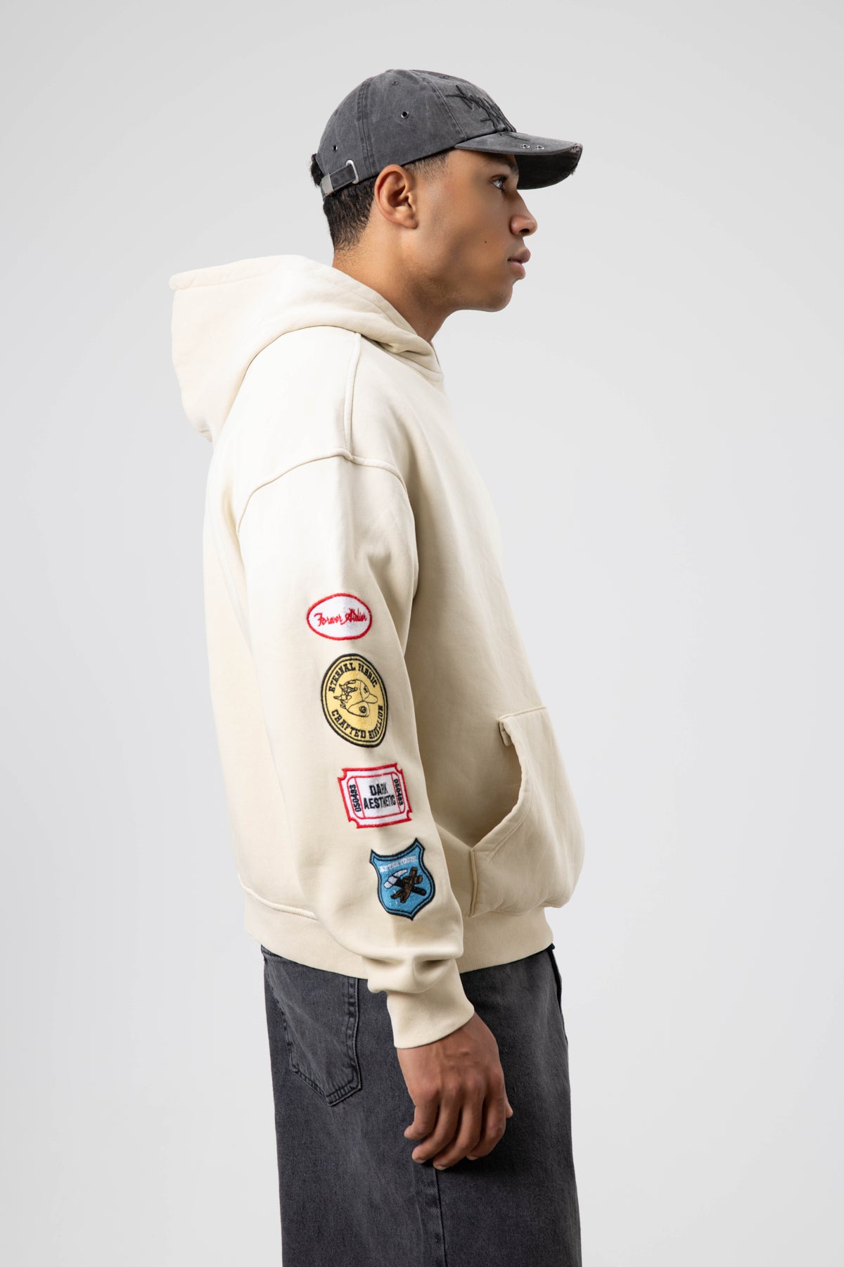 Oversize Baskılı Kapüşonlu Sweatshirt Bej