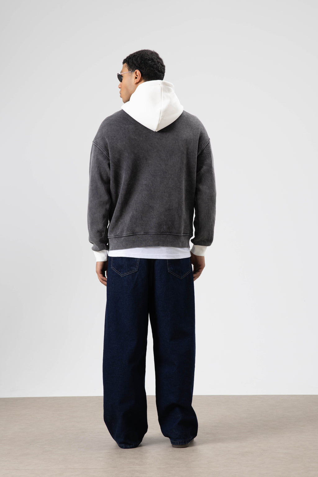 Oversize Baskılı Kapüşonlu Sweatshirt Siyah