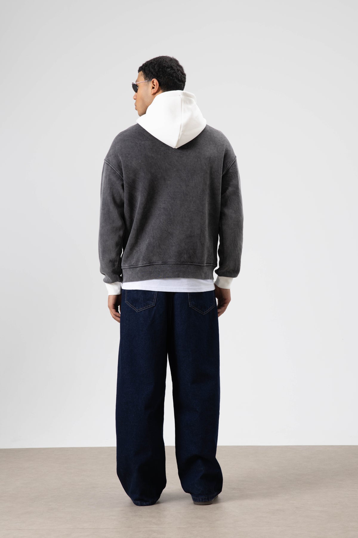 Oversize Baskılı Kapüşonlu Sweatshirt Siyah