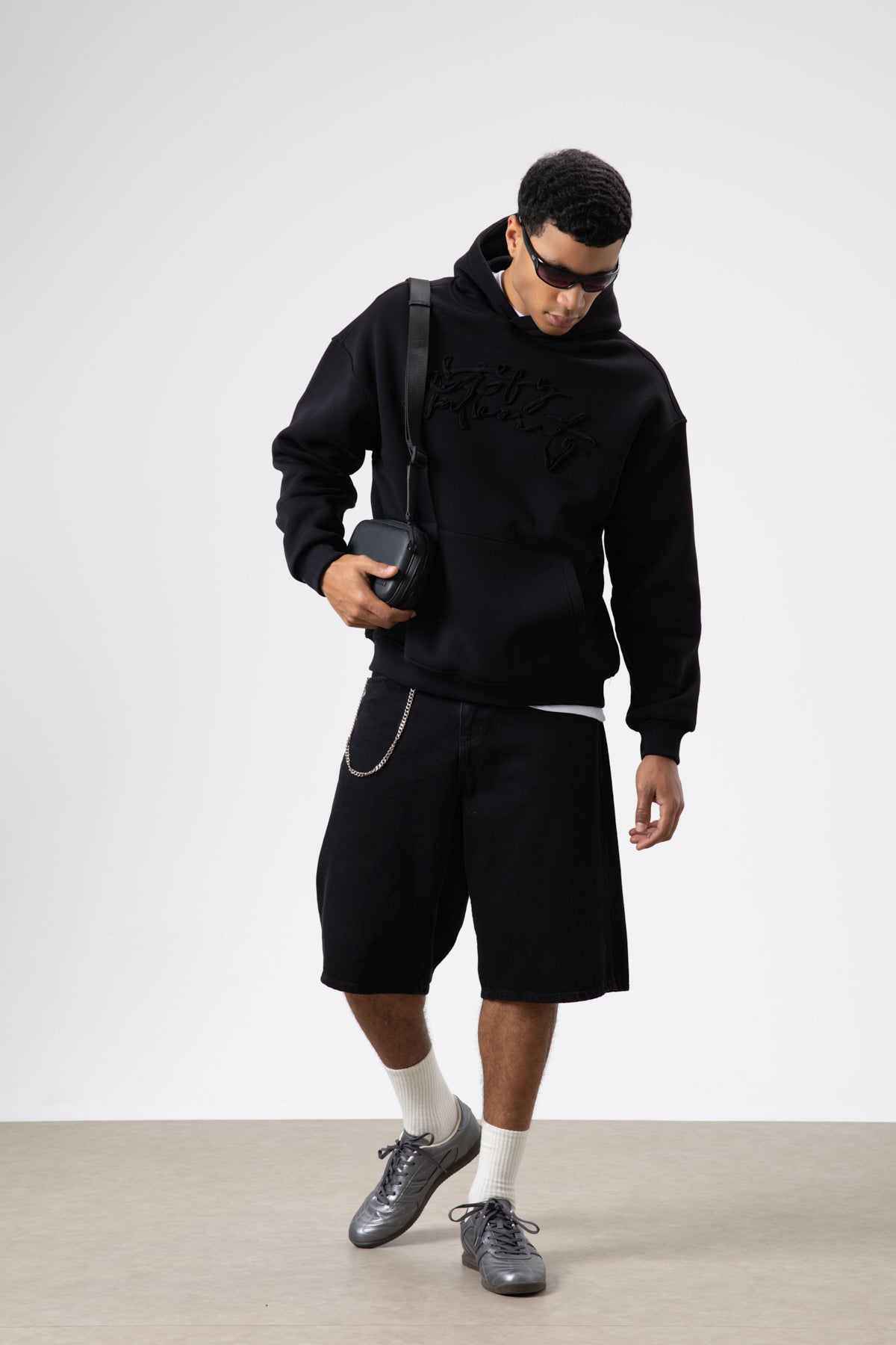 Oversize Baskılı Kapüşonlu Sweatshirt Siyah