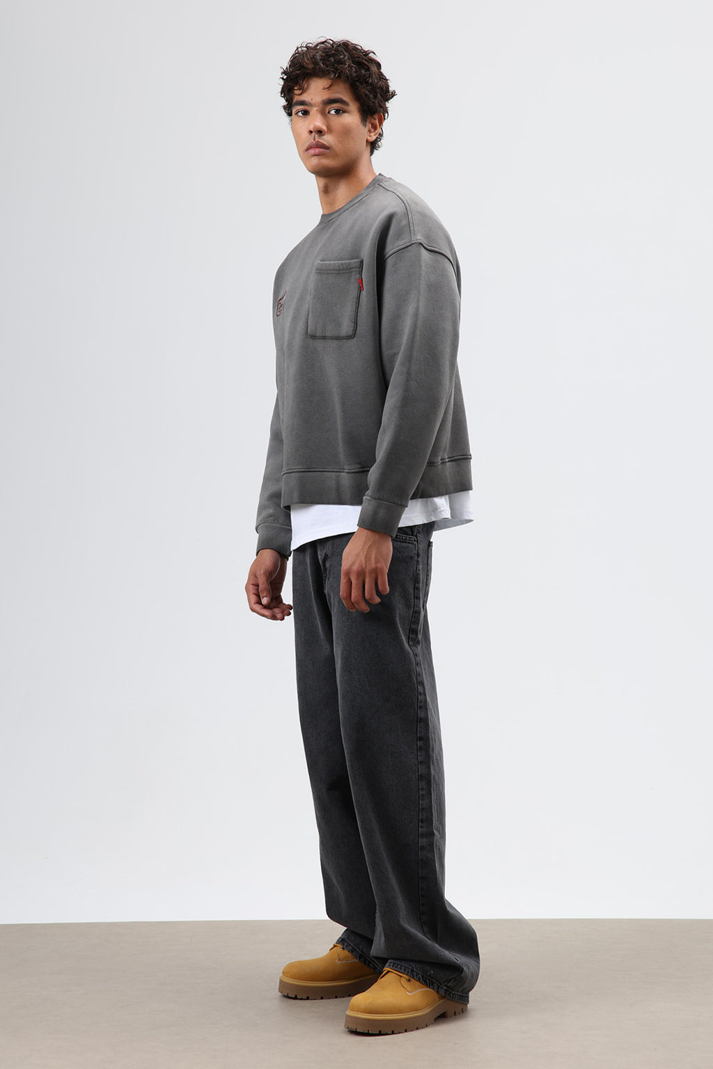 Oversize Bisiklet Yaka Cepli Sweatshirt Siyah