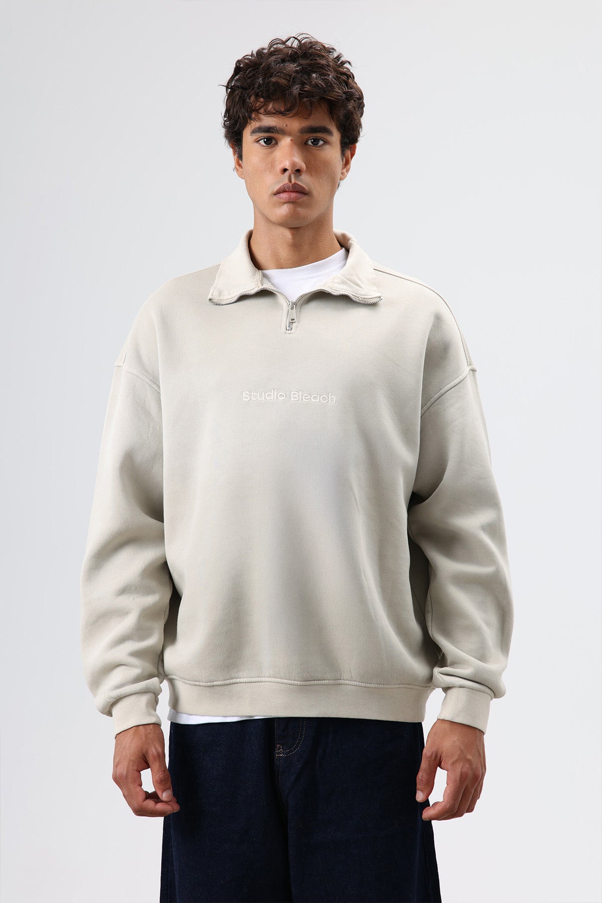 Yaka Fermuarlı Oversize Sweatshirt Bej