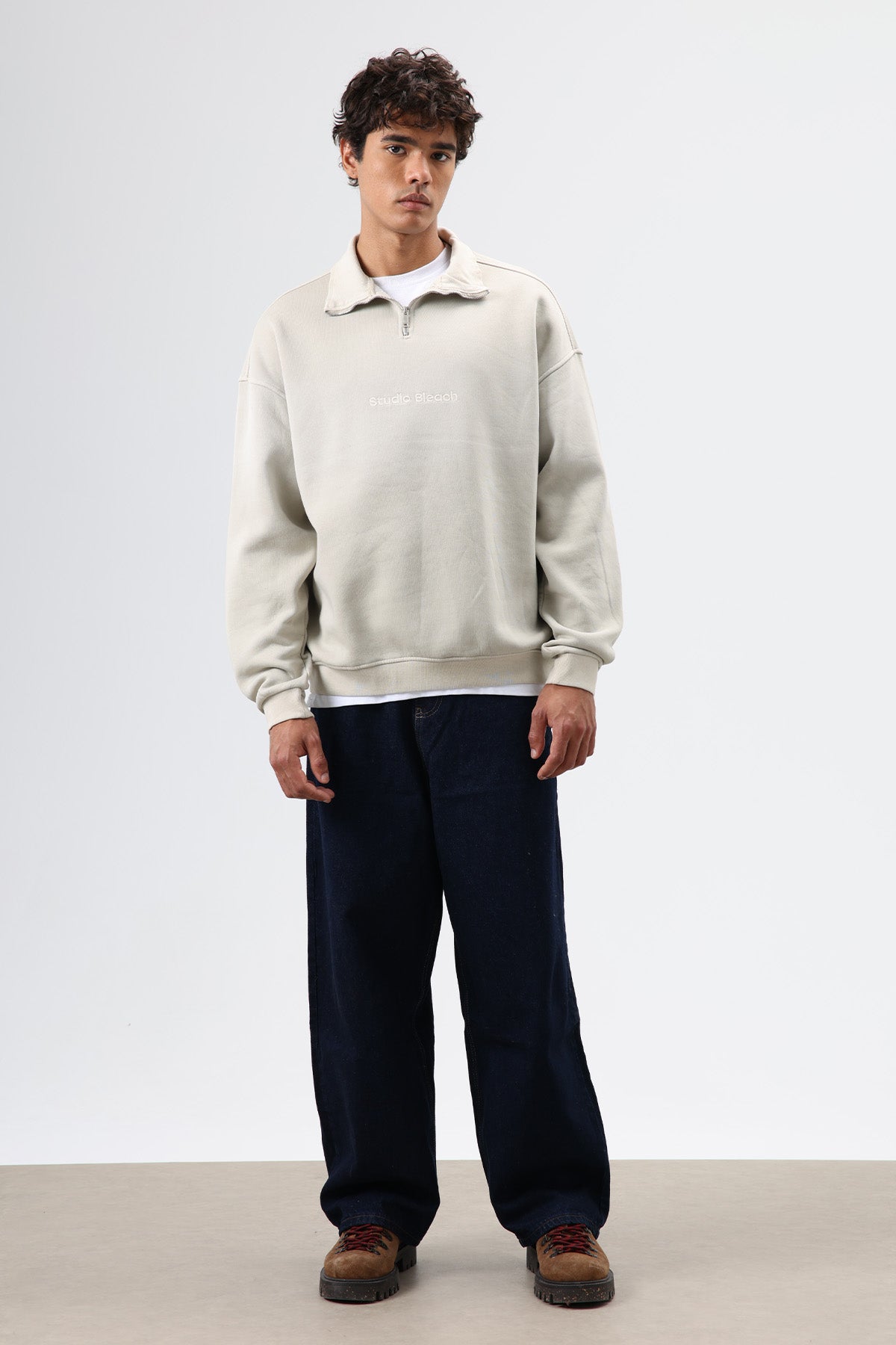 Yaka Fermuarlı Oversize Sweatshirt Bej