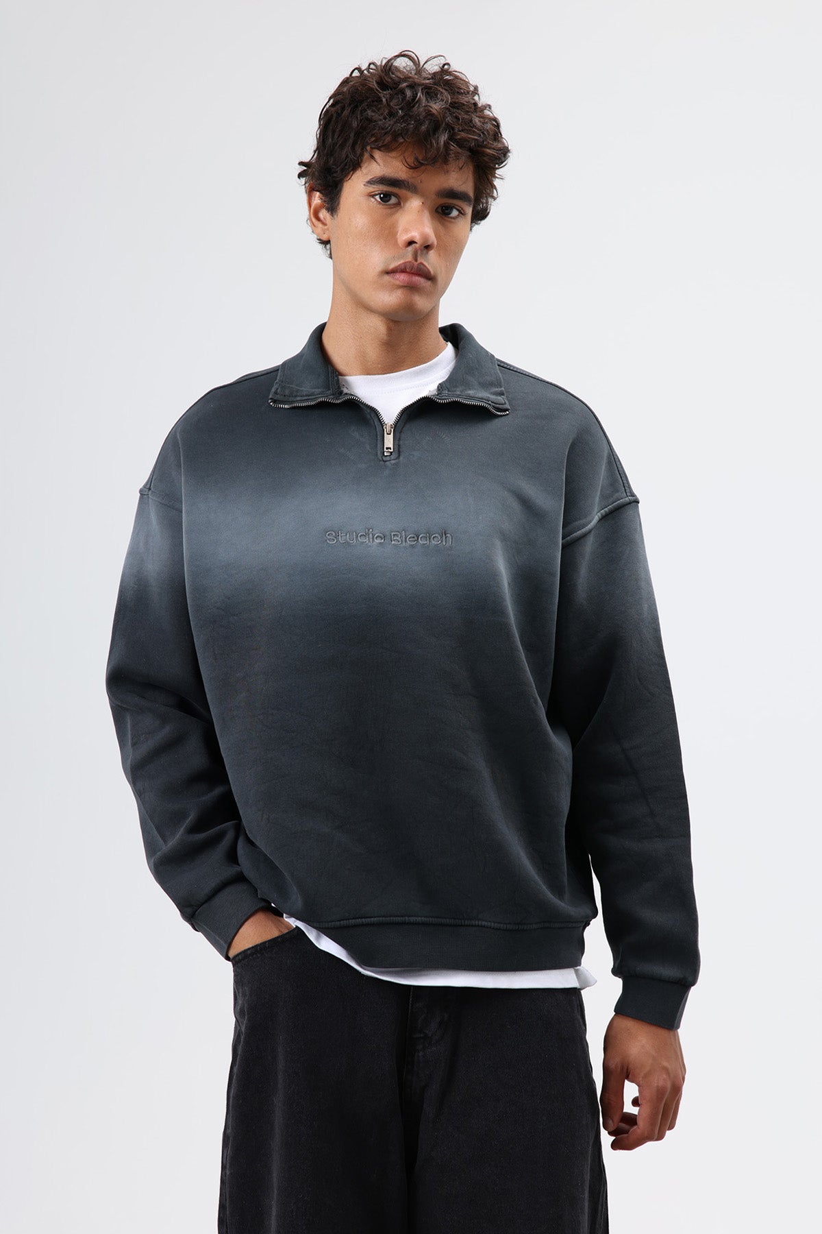 Yaka Fermuarlı Oversize Sweatshirt Siyah