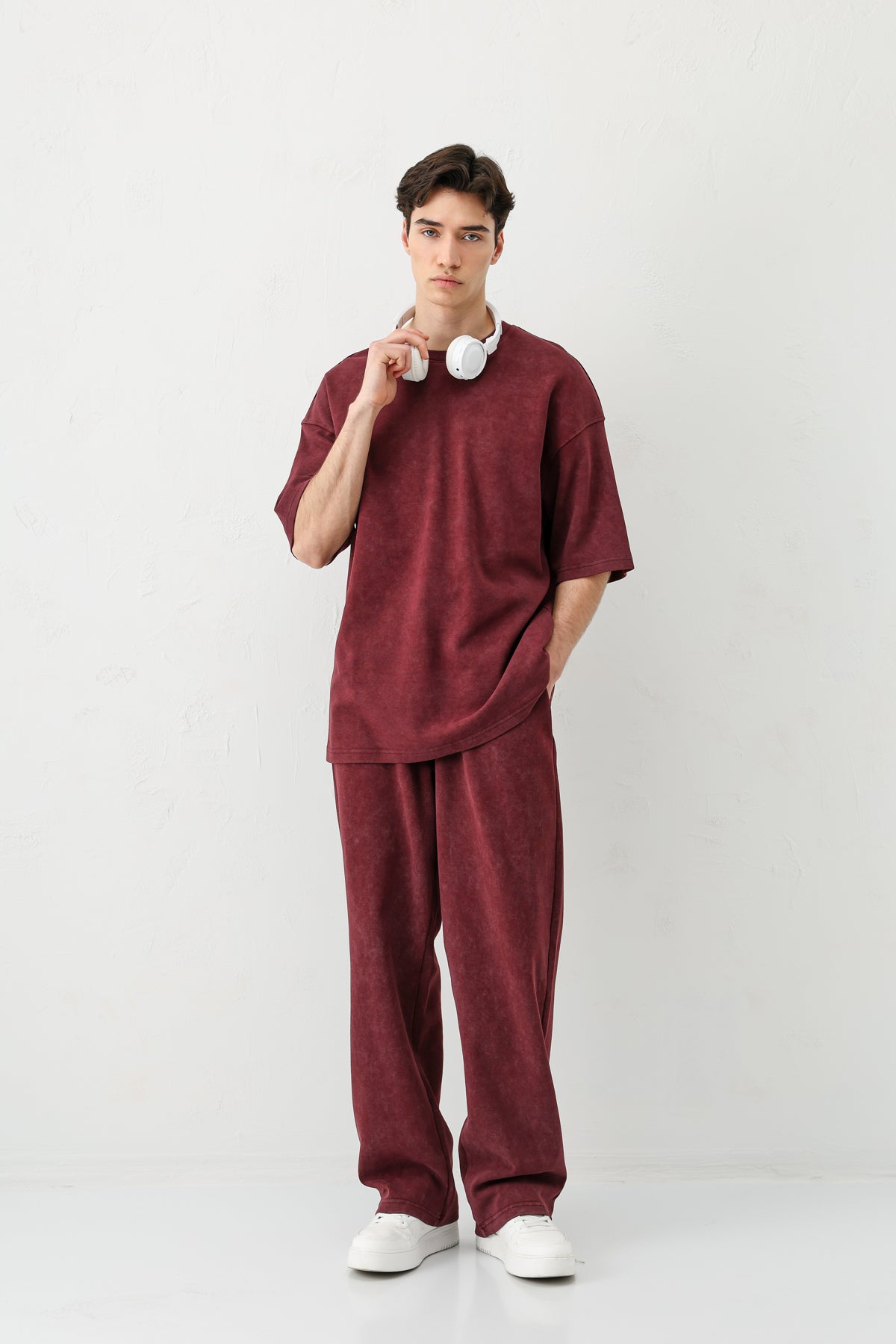 Kısa Kollu Yıkamalı Oversize Tişört Bordo