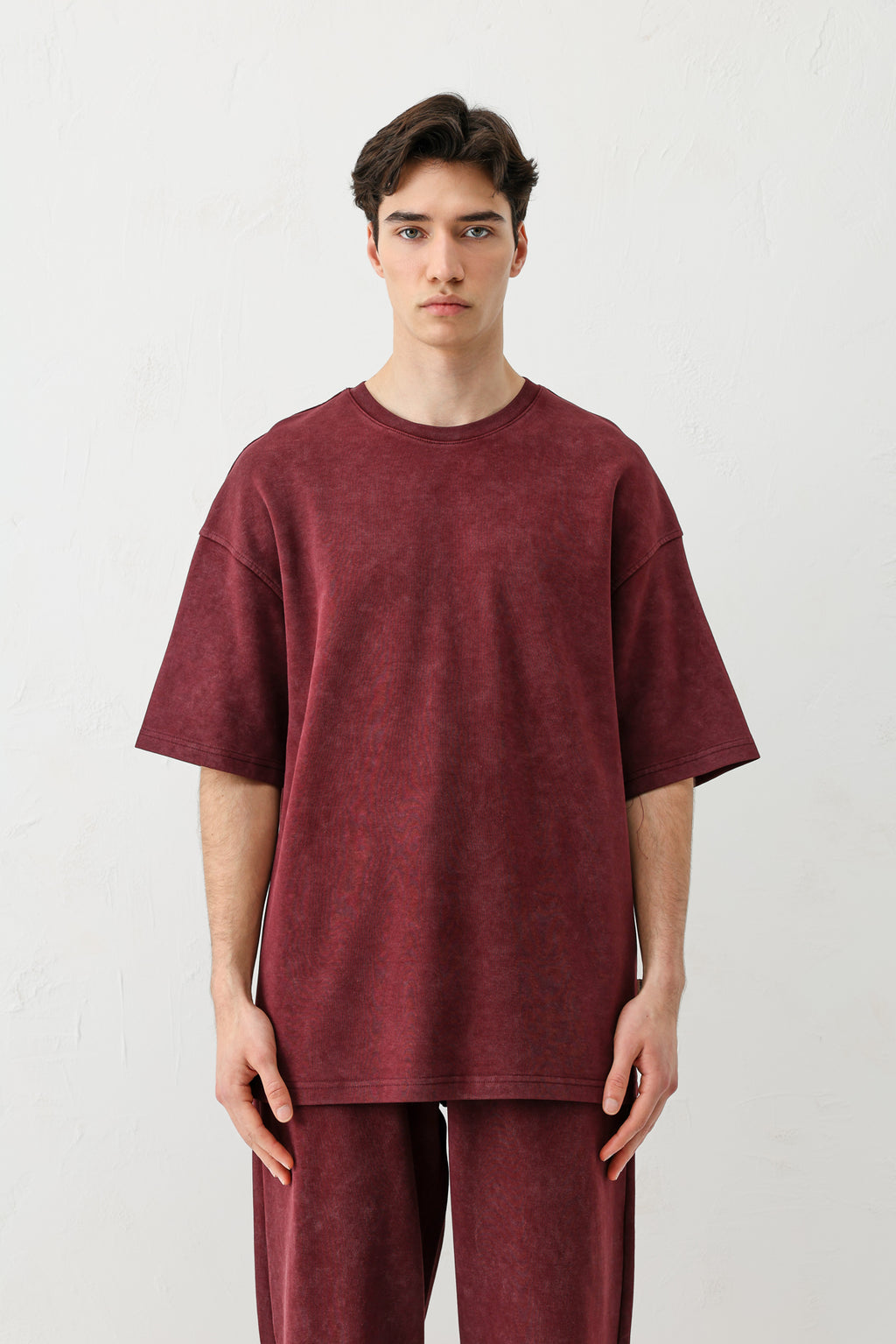 Kısa Kollu Yıkamalı Oversize Tişört Bordo