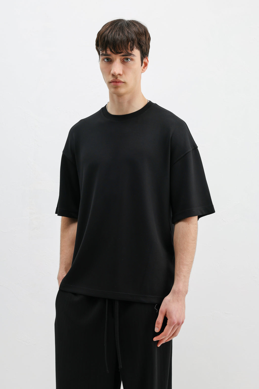 Modal Karışımlı Oversize Tişört Siyah