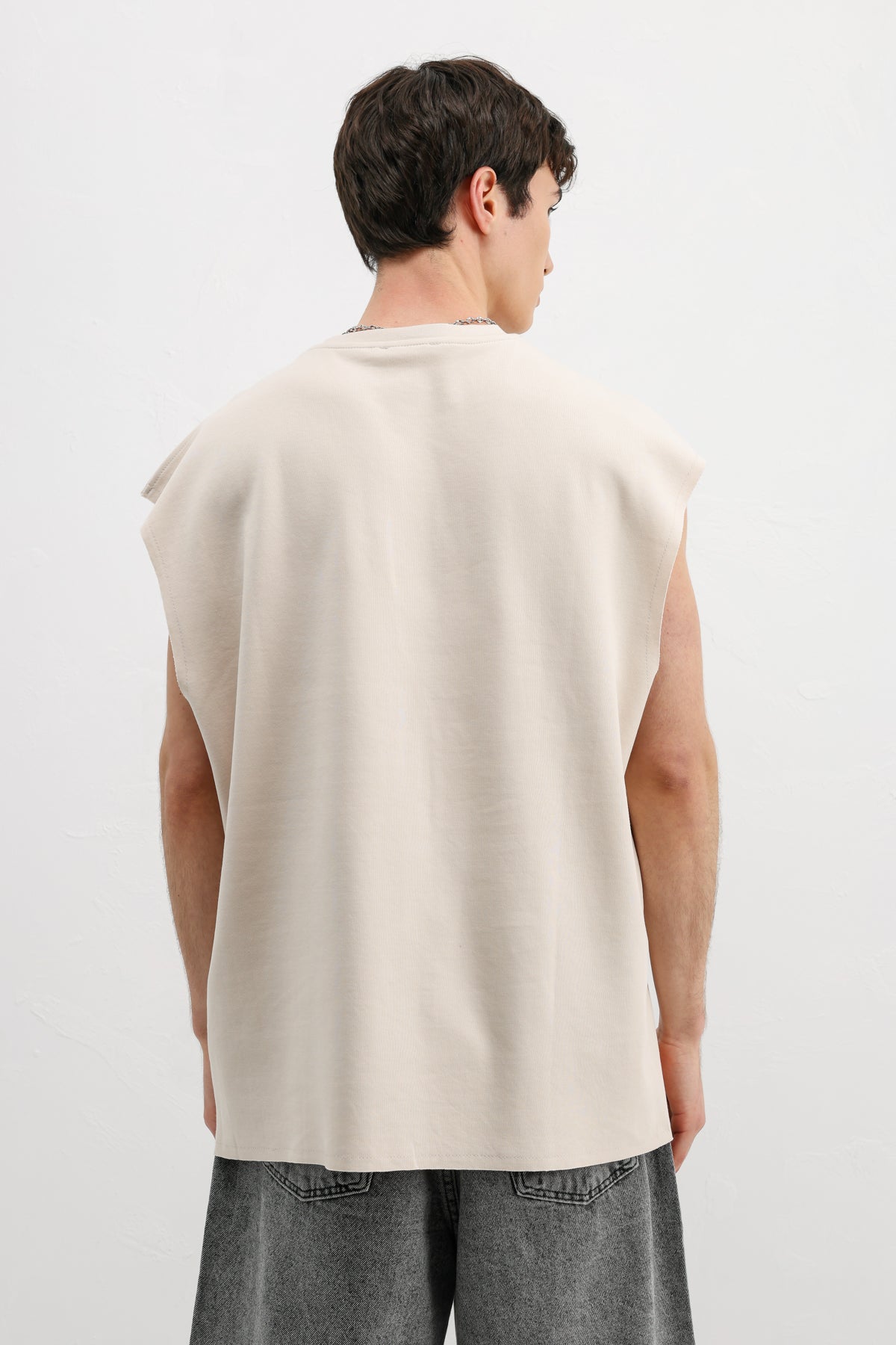 Oversize Kolsuz Basic Tişört Taş