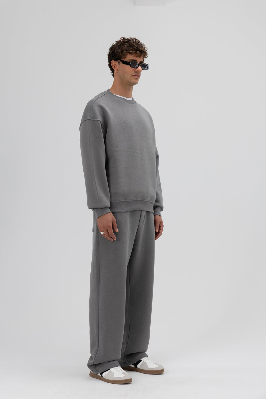 Basic Bisiklet Yaka Oversize Sweatshirt Füme