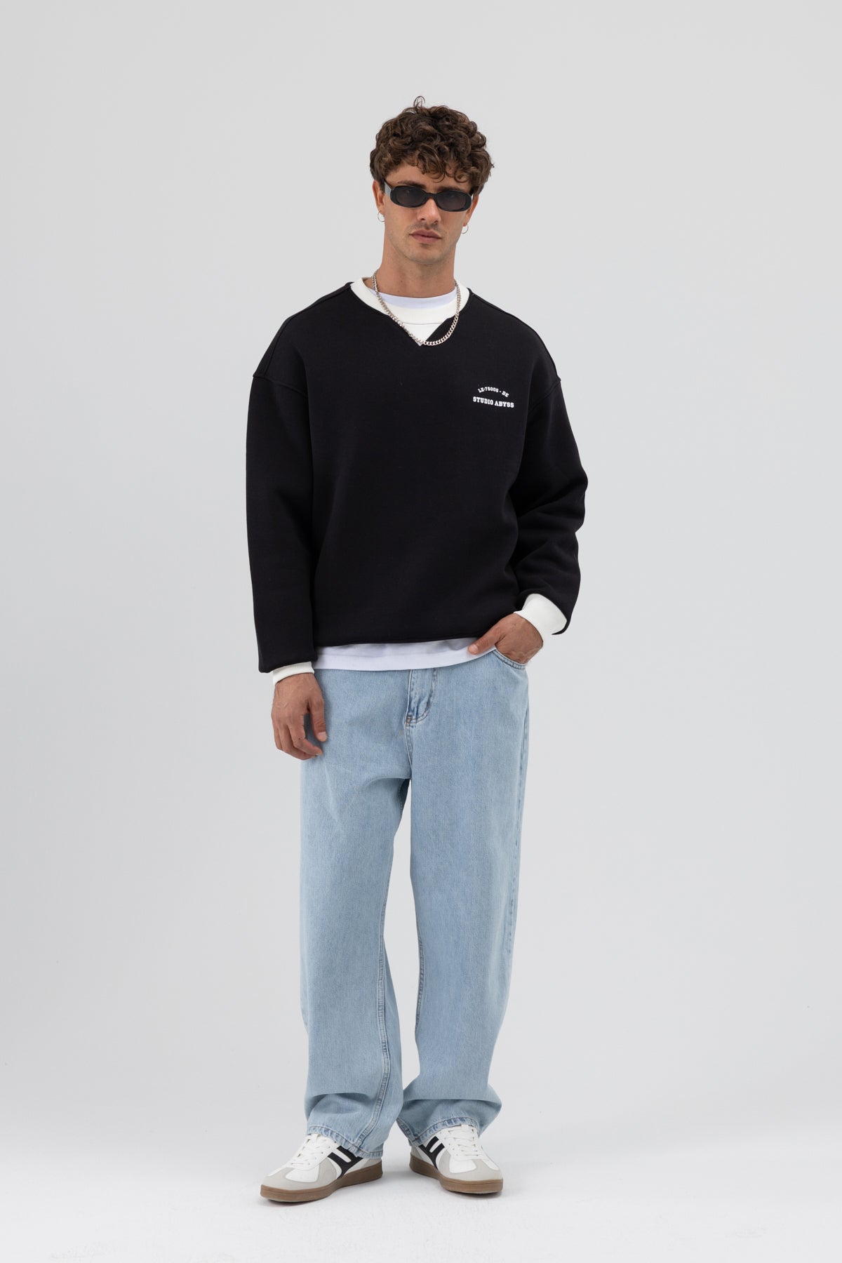 Oversize Bisiklet Yaka Baskılı Sweatshirt Siyah