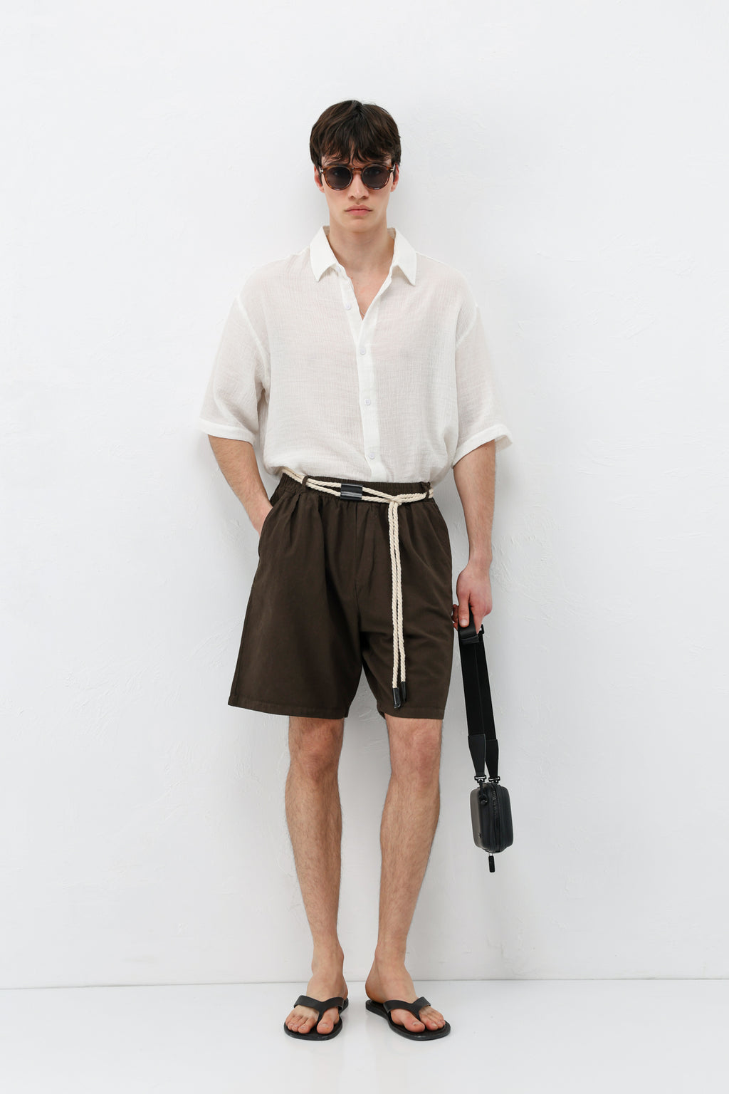 Kemerli Oversize Keten Şort Kahve