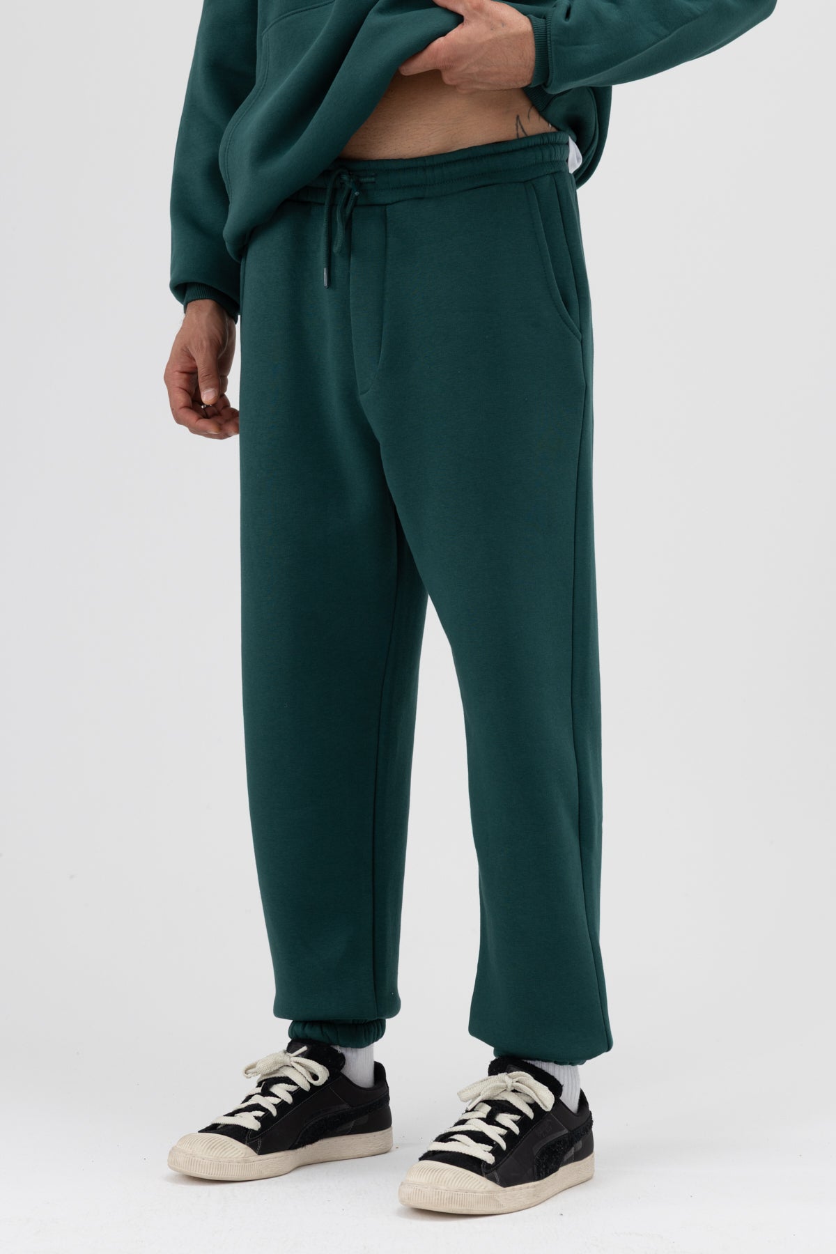 Basic Paça Lastikli Eşofman Alt Nefti