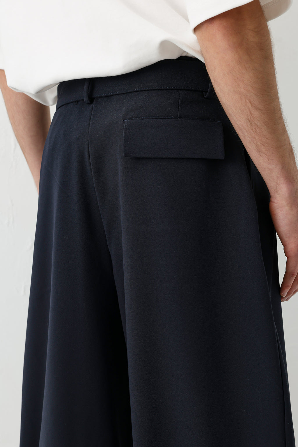 Barrel Fit Tailored Fit Kemerli Pantolon Lacivert
