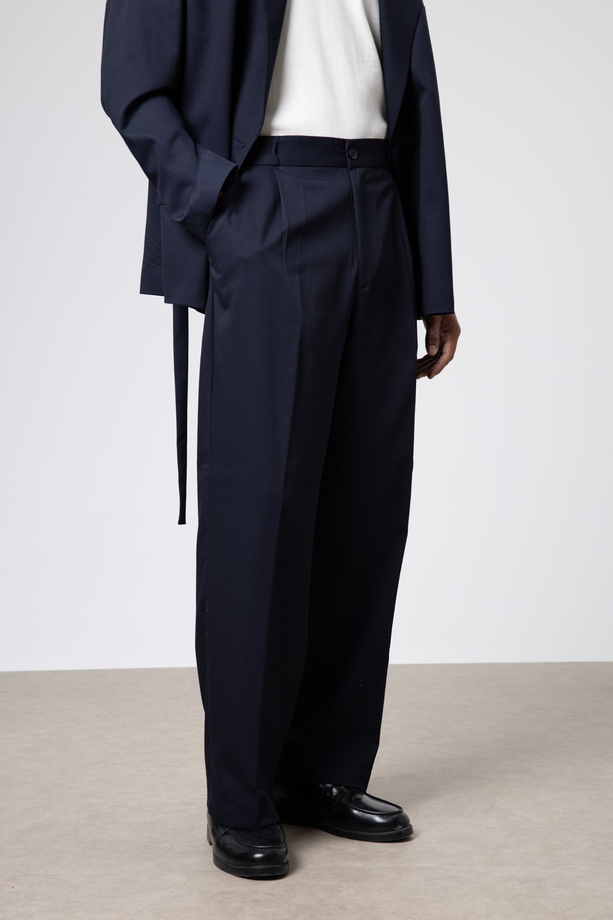 Oversize Kuşaklı Takım Elbise Lacivert